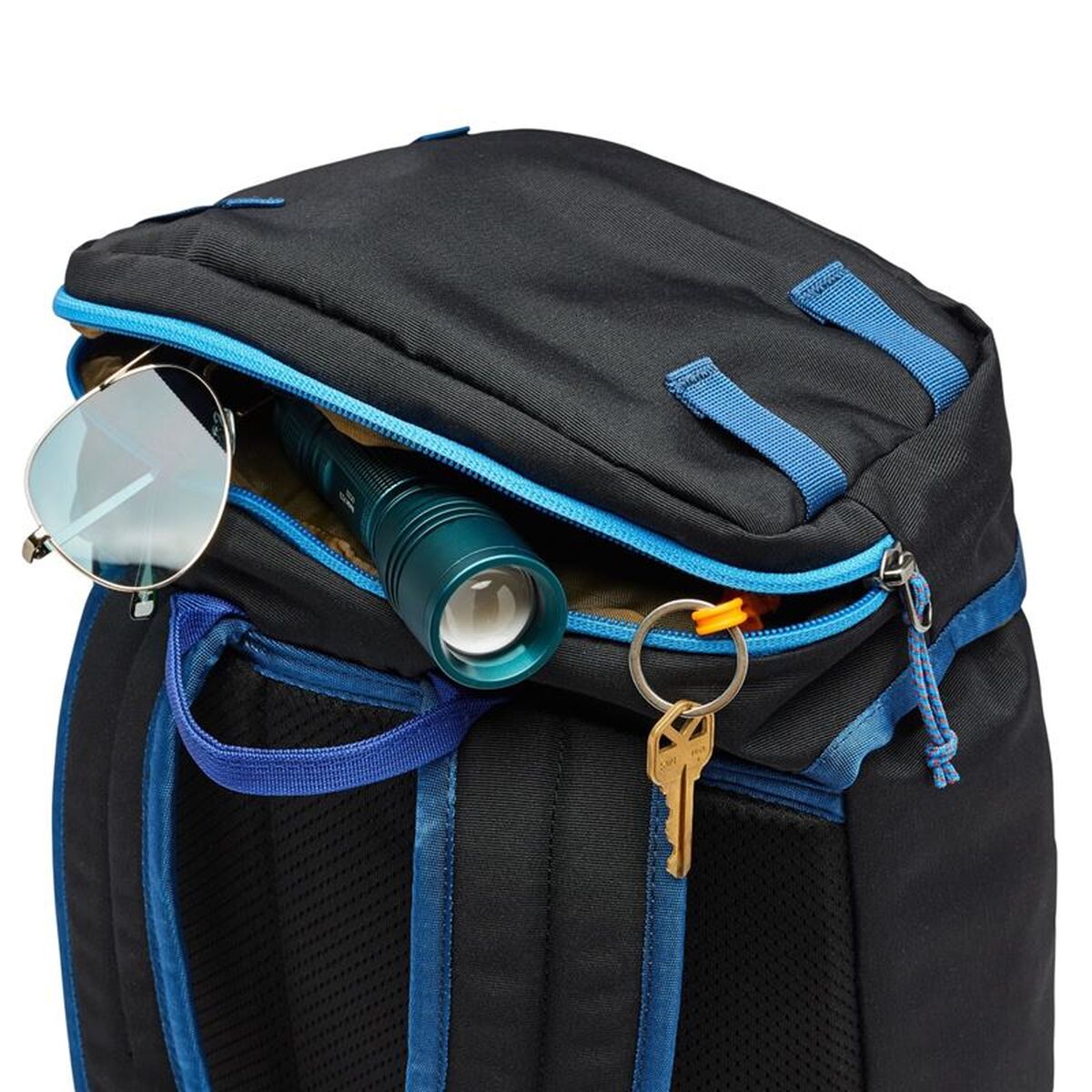 Träningsväska Cotopaxi Tapa 22L, svart