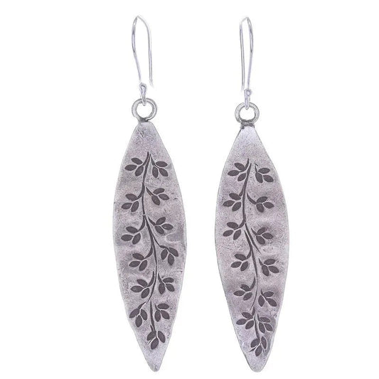 Retro Bohemian Leaf-Shaped Earrings