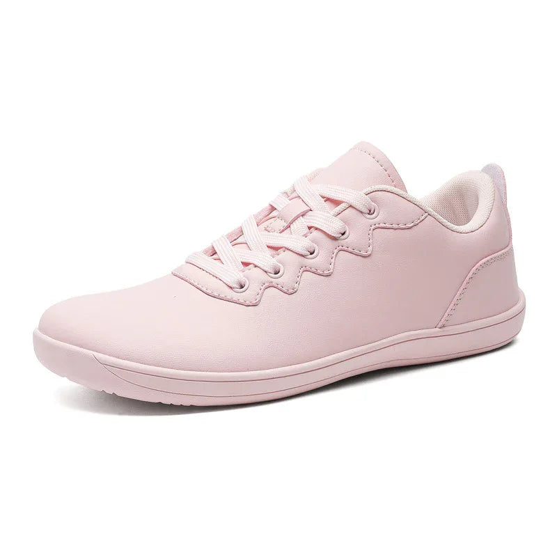 Outdoor Sneakers Low-Top Lace-Up Leather Surface Casual Shoes