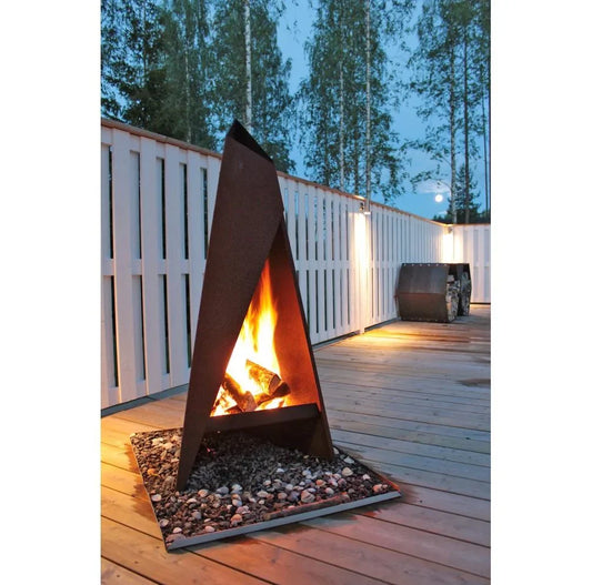 Eldstad Corten - Pyramiden