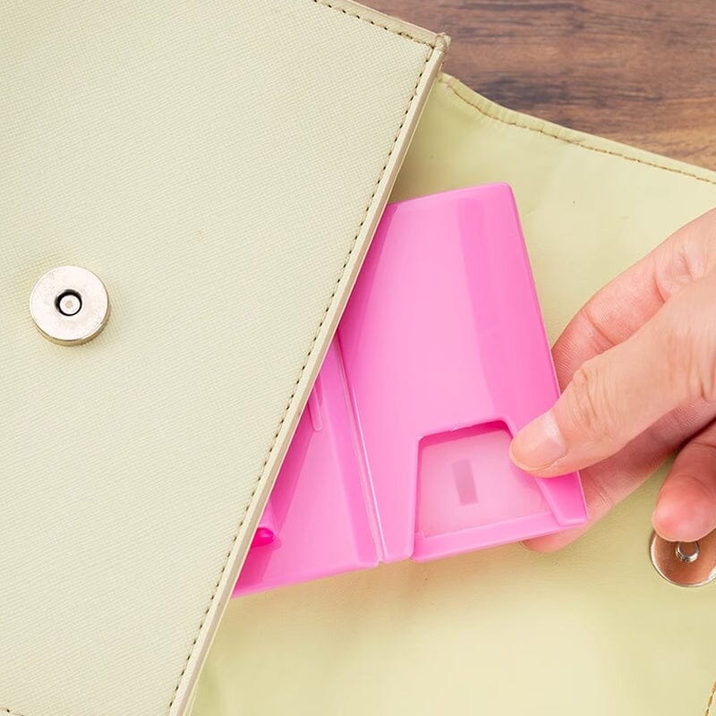 Anti-kläm tetrahållare