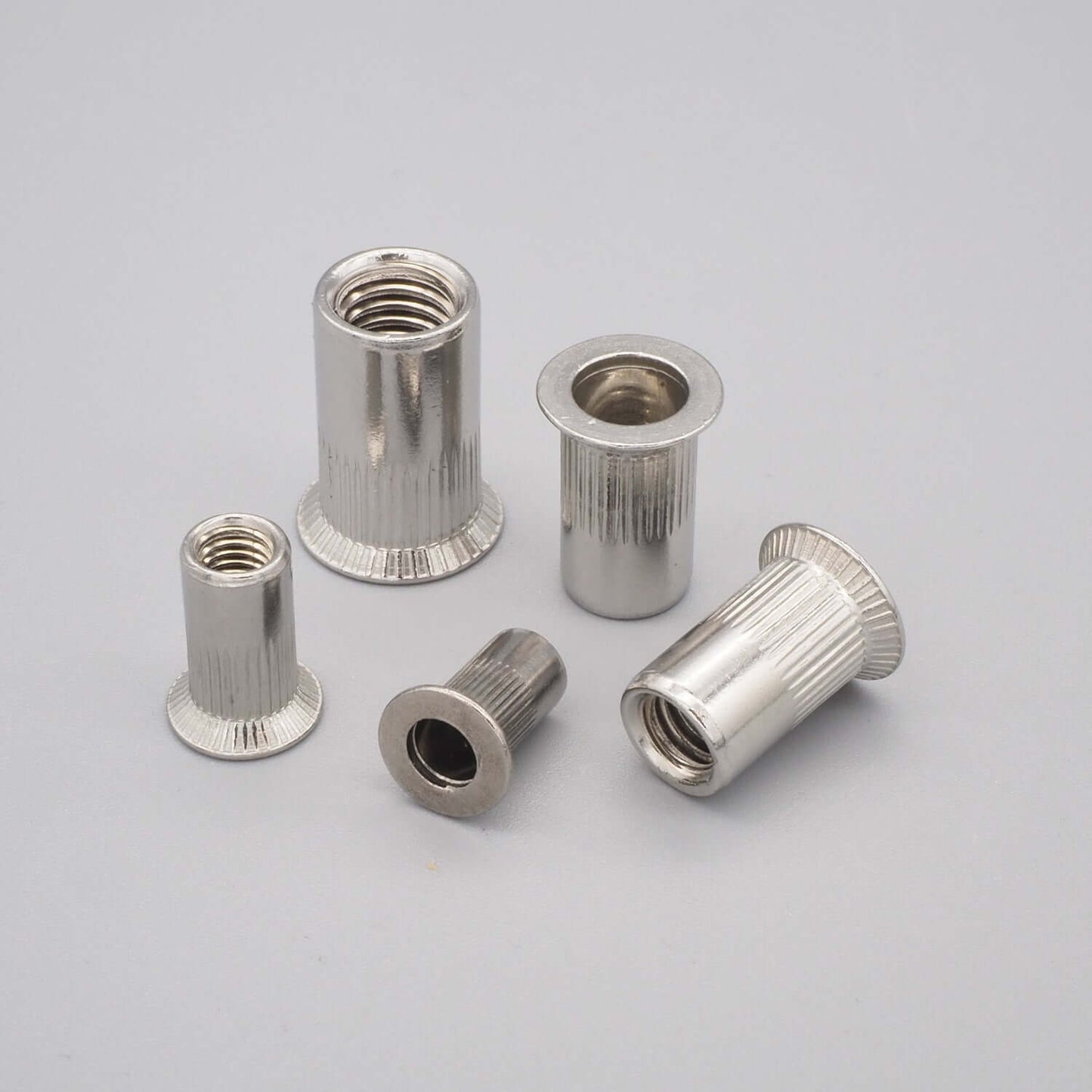 Blindnitmutter | Försänkt huvud | A2