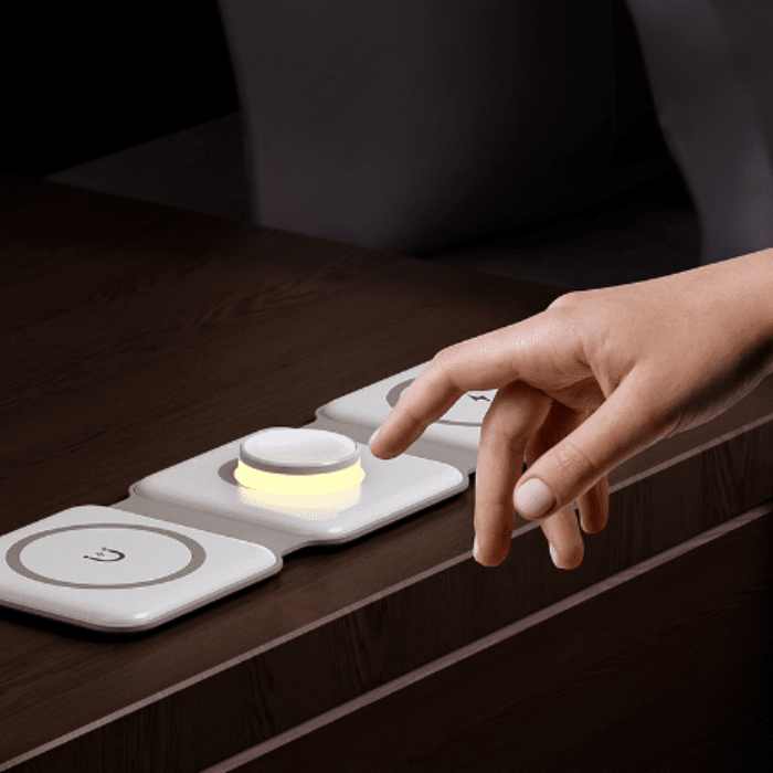 Trådlös laddare med tre zoner