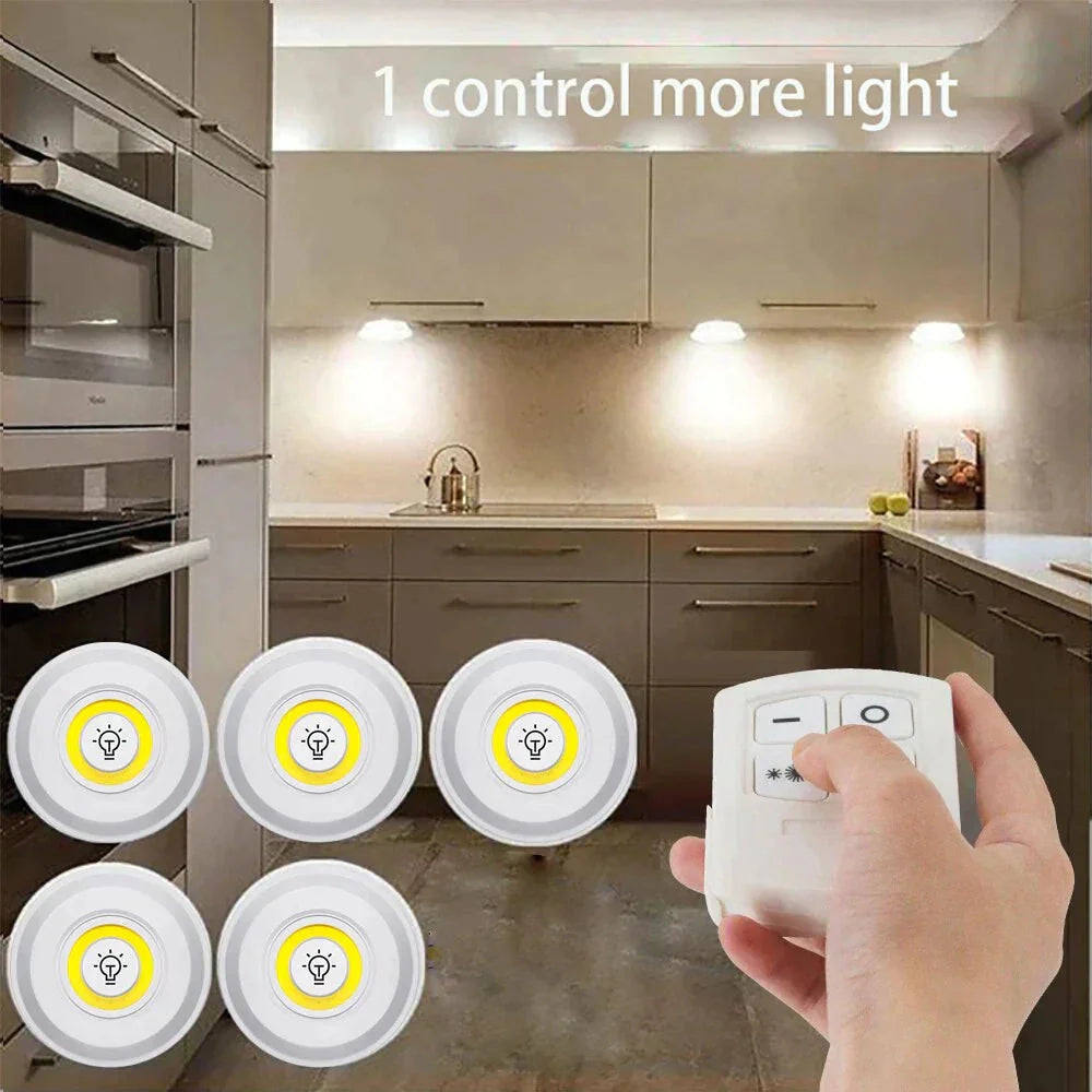 GloHub™ bärbar dimbar lampa (med trådlös fjärrkontroll)