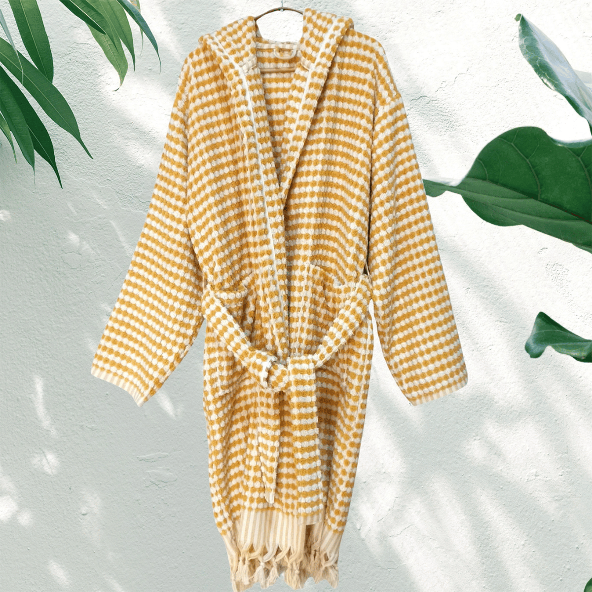 Gul morgonrock - Pom pom