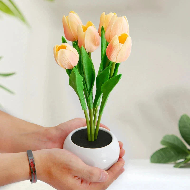 LED Tulpanlampa – Realistisk Blomsterbelysning för Mysig Atmosfär
