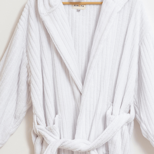 Lyxig morgonrock vit