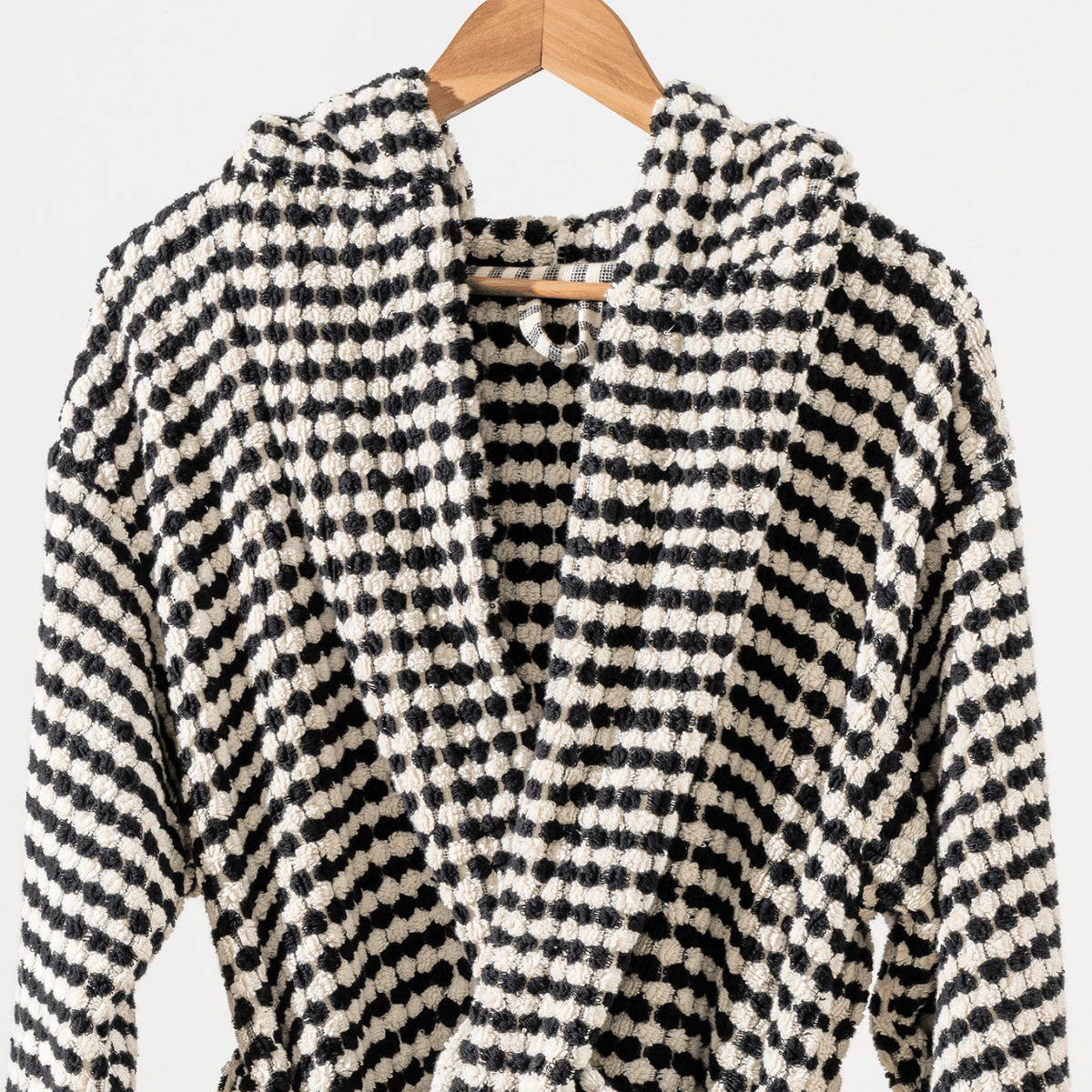 Svart morgonrock - Pom pom