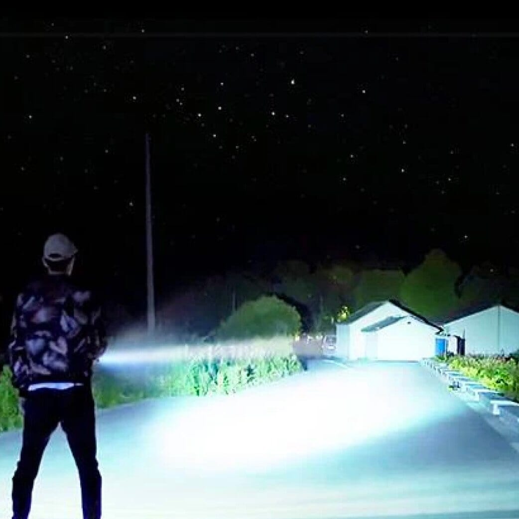 Ultra Vision Pro™ - Ficklampa